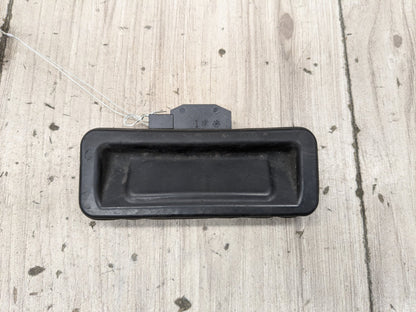 2022-2026 BMW 430i G26 Liftgate Trunk Lid Release Handle Switch 8492533 OEM