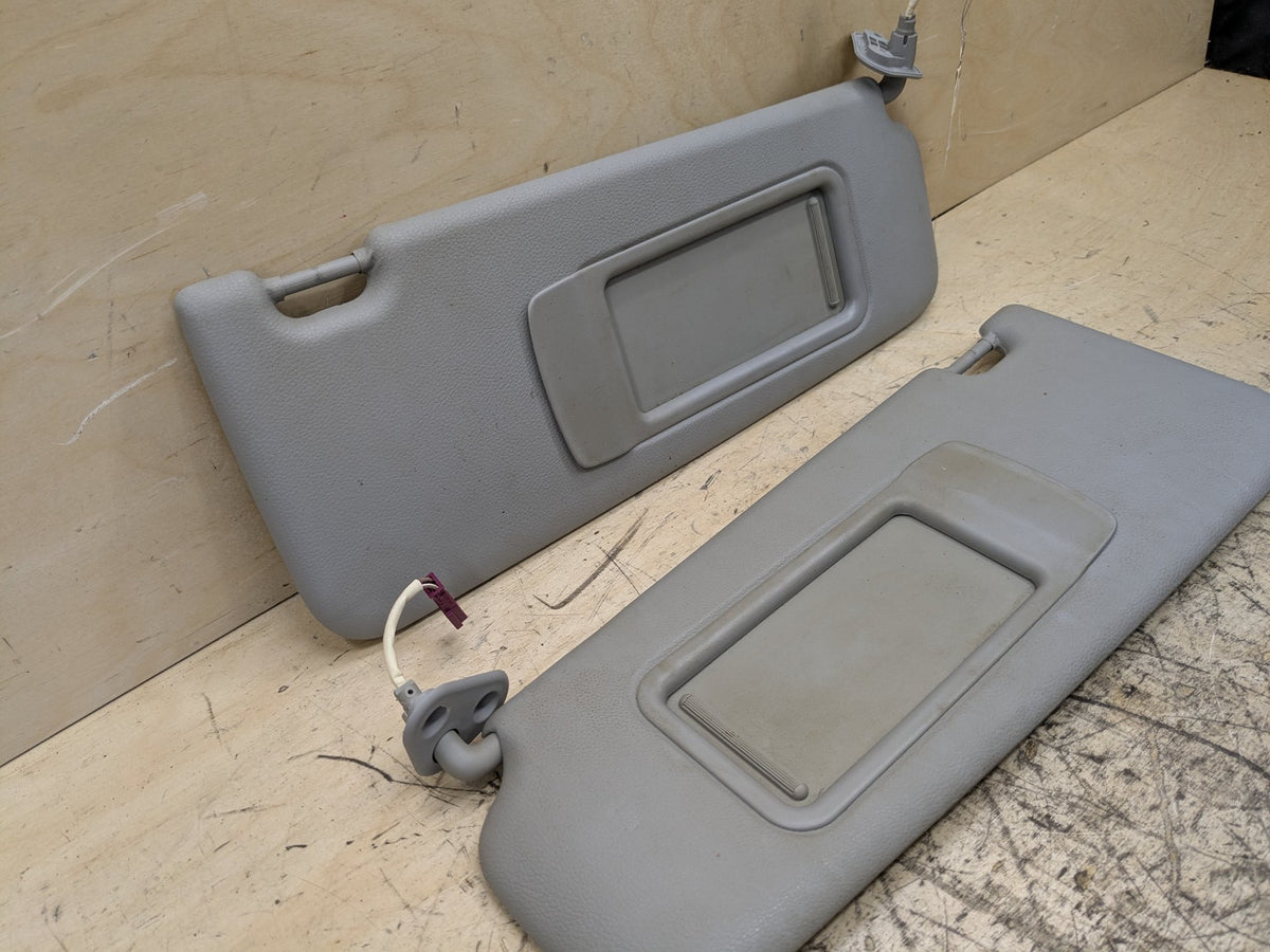 2007-2013 BMW 328i E92 Front Left Right Sun Visor SET 7252083 OEM