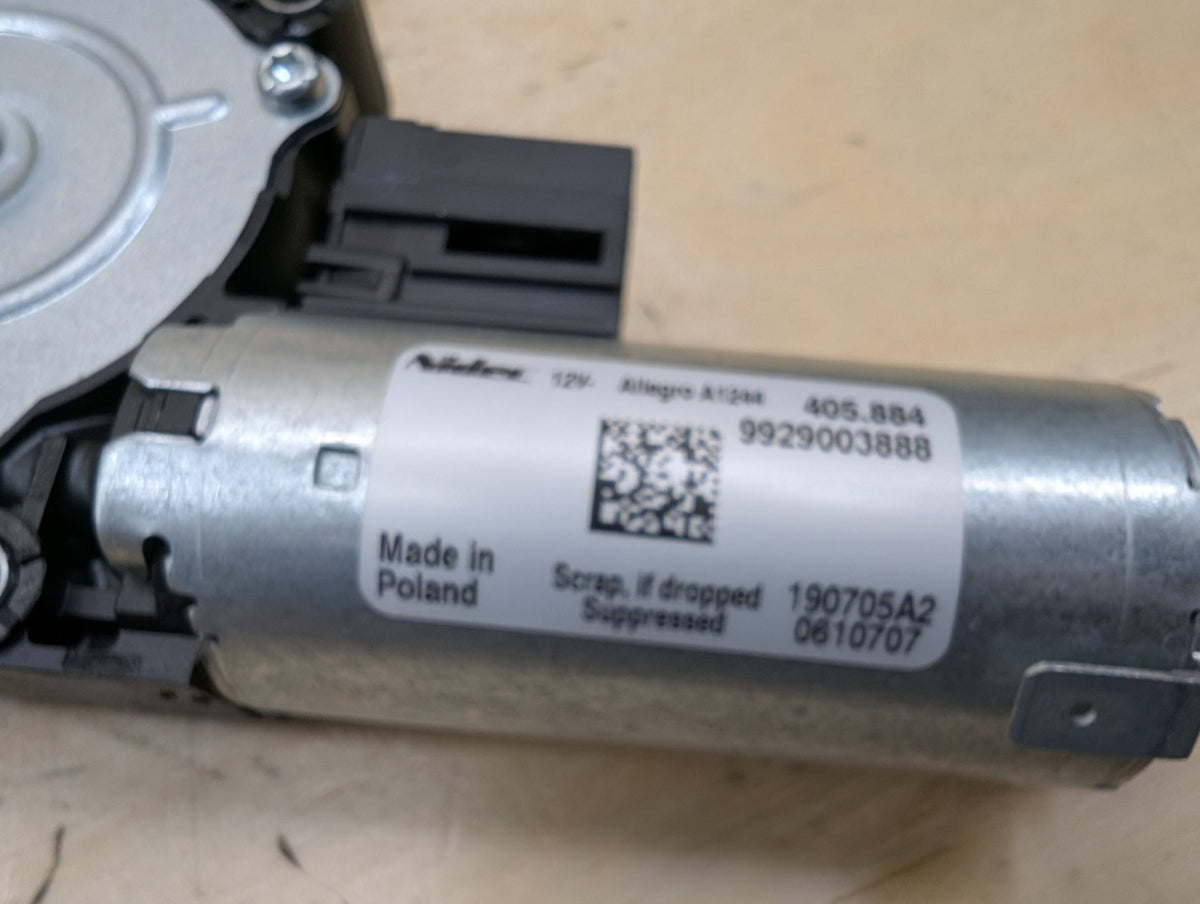 2019-2026 BMW M340i G20 Sunroof Sun Roof Glass Motor 7424804 OEM