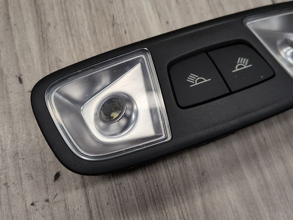 2015-2018 Audi Q3 8U Rear Overhead Dome Light Switch Module 8U0947111A