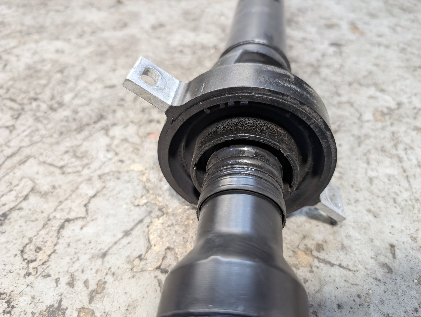 2018 - 2024 BMW X3 G01 Rear Propeller Driveshaft Drive Shaft 8680320 B58B30O1