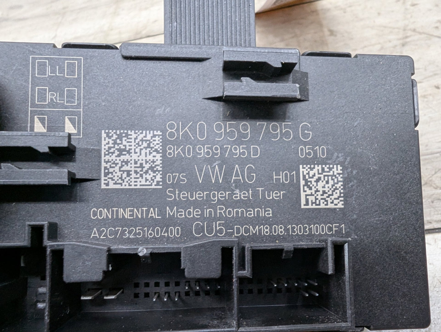 2009 - 2017 Audi Q5 8R Left Rear Door Control Module 8K0959795G EA888