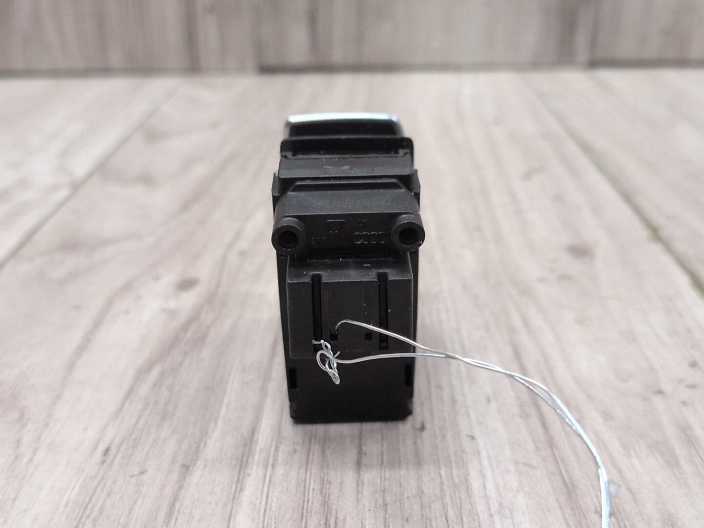 2016 Audi S5 8T Emergency Parking Brake Switch 8K1927225E CTUB