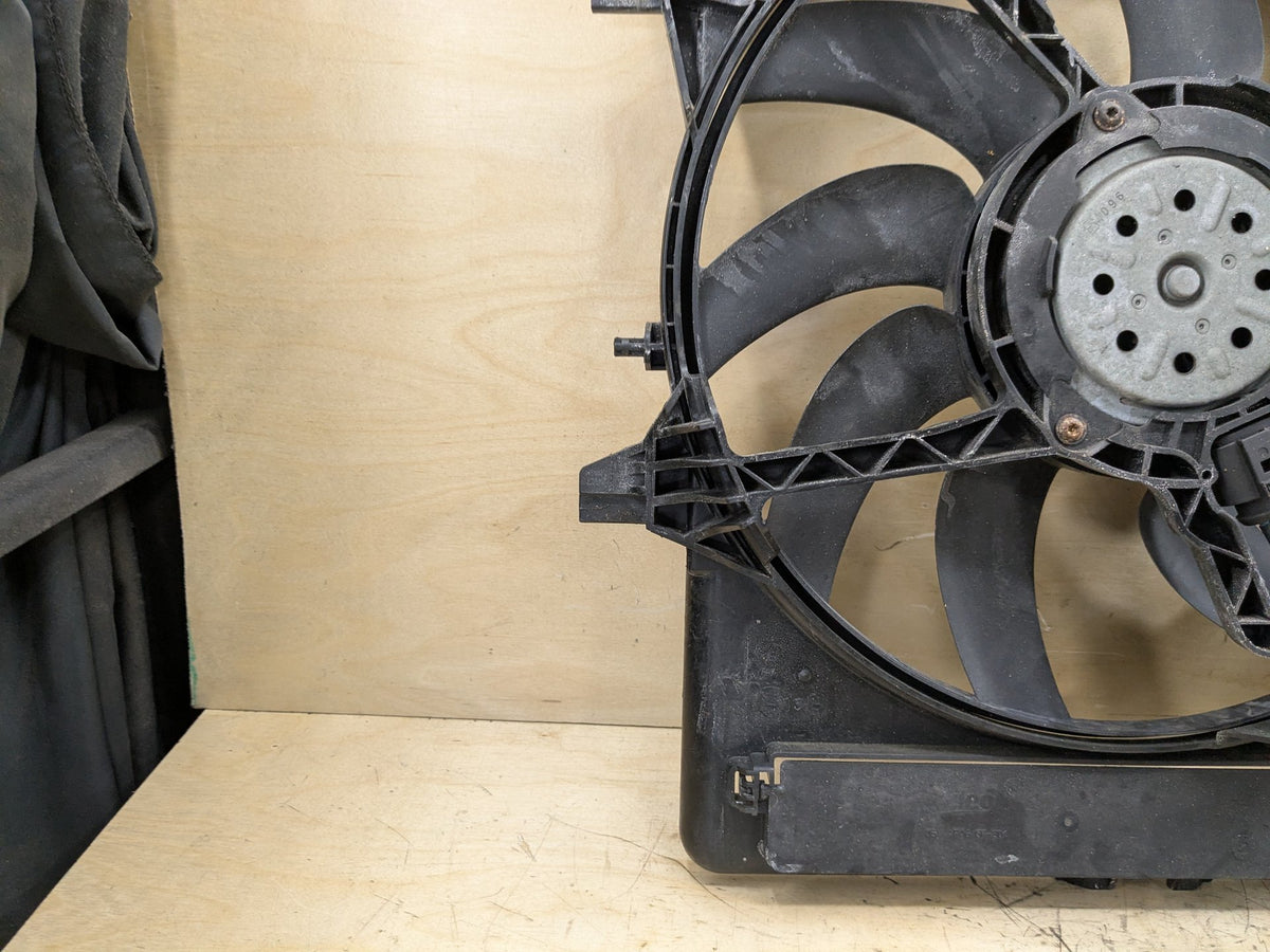 2012-2018 Audi A6 C7 Radiator Fan Shroud Assembly SET 8K0959455P