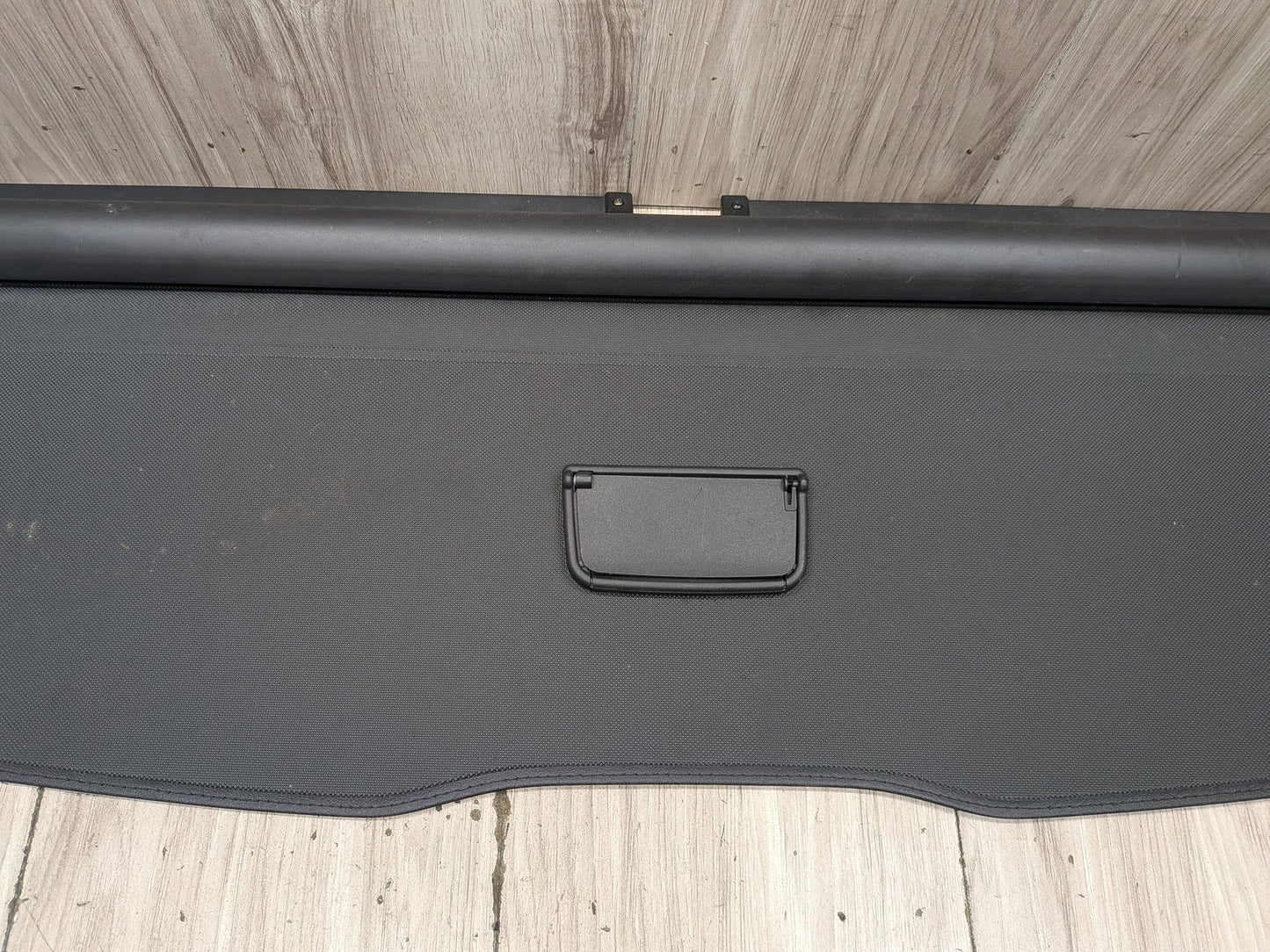 2015-2018 Audi Q3 8U Rear Trunk Upper Retractable Roller Luggage Shade Cover