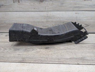 2007-2013 BMW X5 E70 Left Driver Brake Air Duct 7222877 OEM