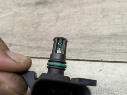 2016-2022 BMW 750Li G12 Manifold Absolute Pressure (MAP) Sensor 8644432
