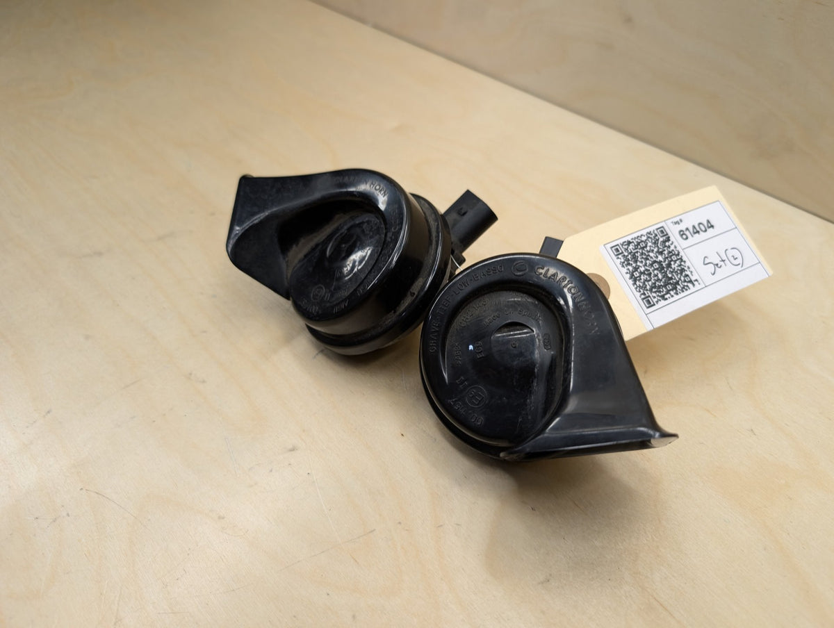 2018-2024 BMW X3 G01 Alarm Horns SET 7404430 OEM