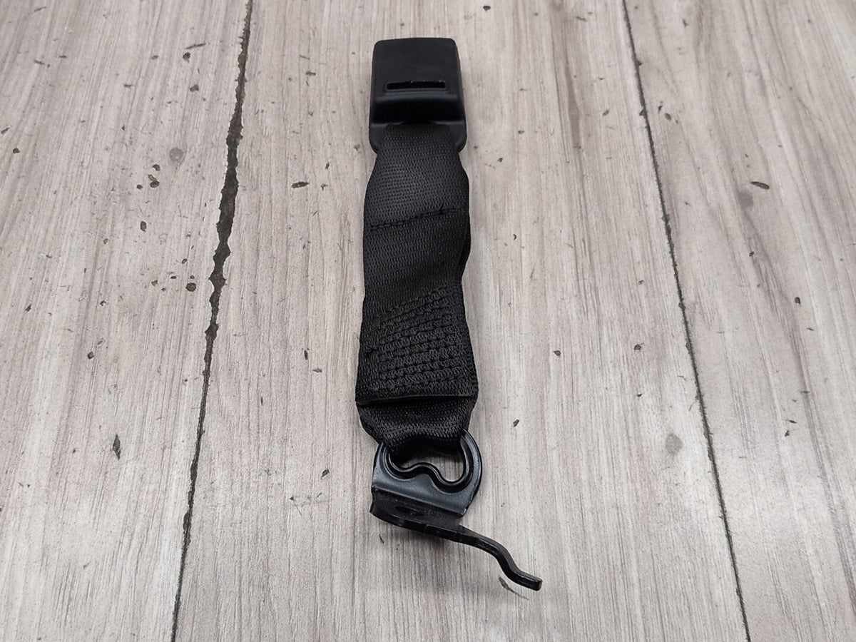 17-23 OEM BMW G30 530 F90 M5 Sedan Rear Left 2nd Row Center Seat Belt Buckle