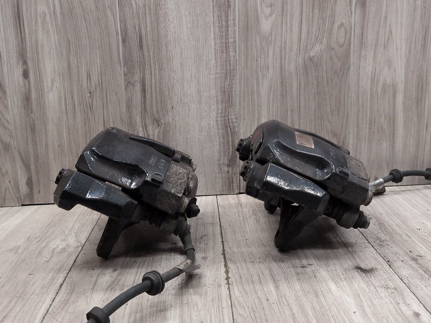 2008 - 2017 Audi S5 8T Front Left Right Brake Caliper SET