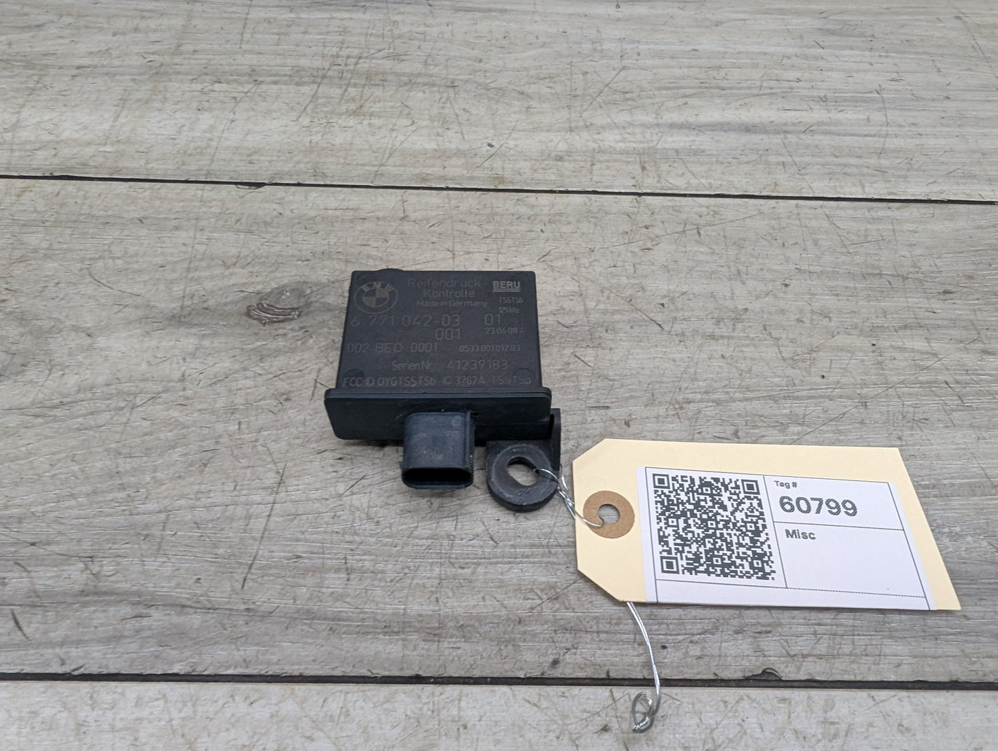 2007-2013 BMW 328i E93 RDC TPMS Tire Pressure Monitoring System Module 6771042