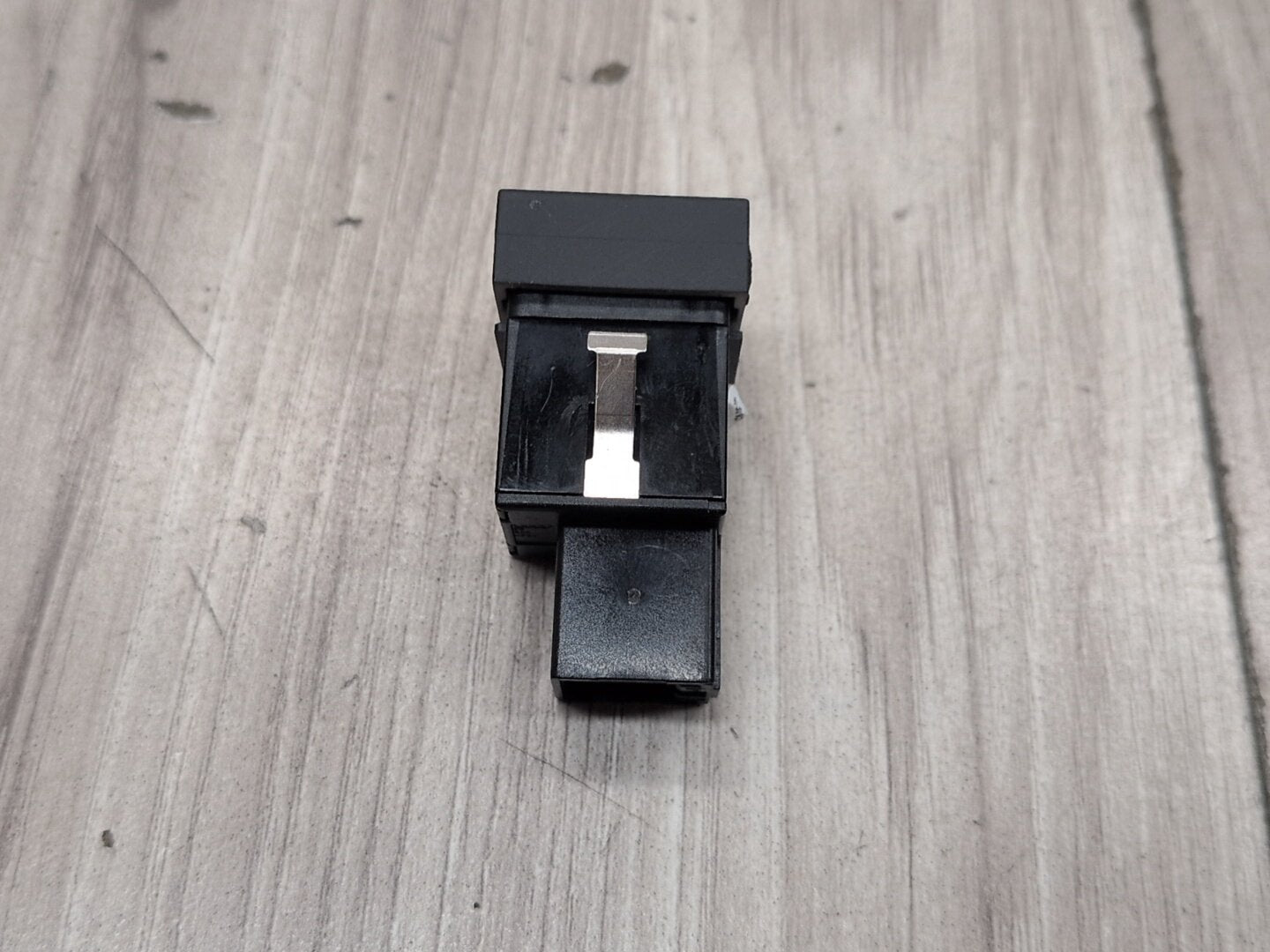 2015-2018 Audi Q3 8U Operating Traction Switch 8U0927134