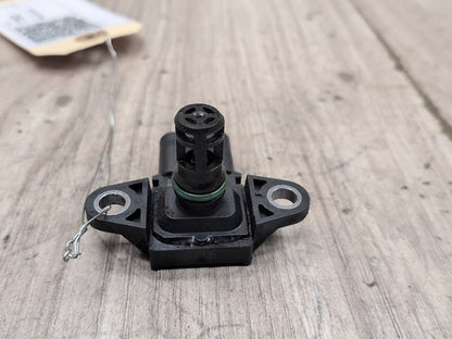 2013 - 2019 BMW X5 F85 Map Sensor 7599042 S63B44T2