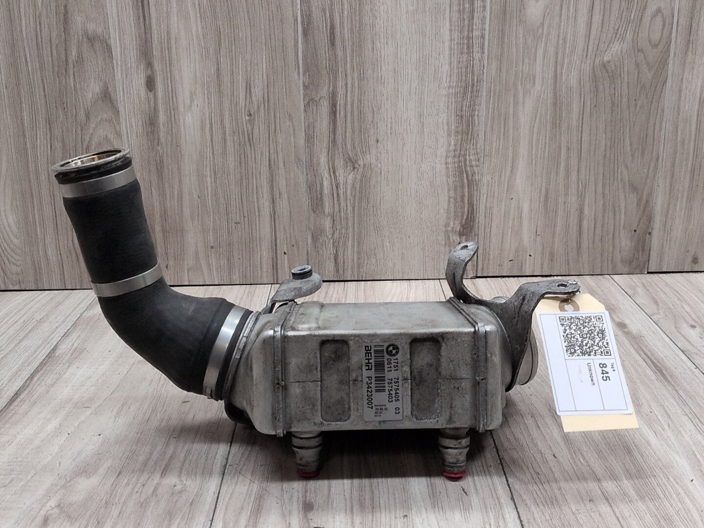 2013 - 2014 BMW 750i F01 Turbo Charger Air Intercooler 7575405 N63B44O1
