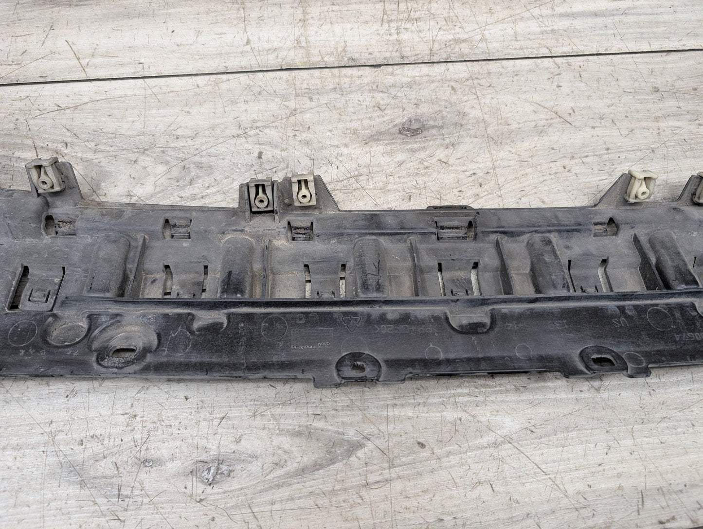 18-21 OEM BMW G01 F97 X3 REAR Center Lower Reinforcement Bumper Bracket Support