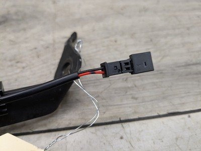 17-21 OEM BMW G21 G20 330 M340 Rear Left Driver Seatbelt Seat Belt Buckle