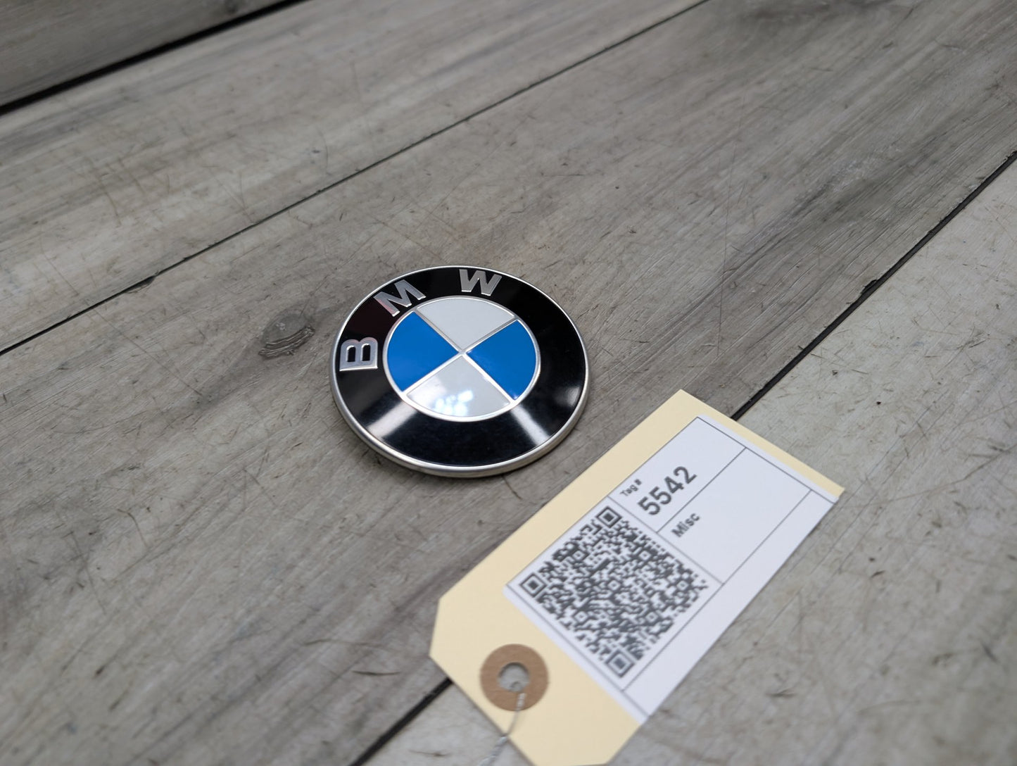 OEM BMW E90 F02 F22 F30 F32 F36 F80 F87 M3 M4 Rear Trunk Lid Round Emblem 74mm