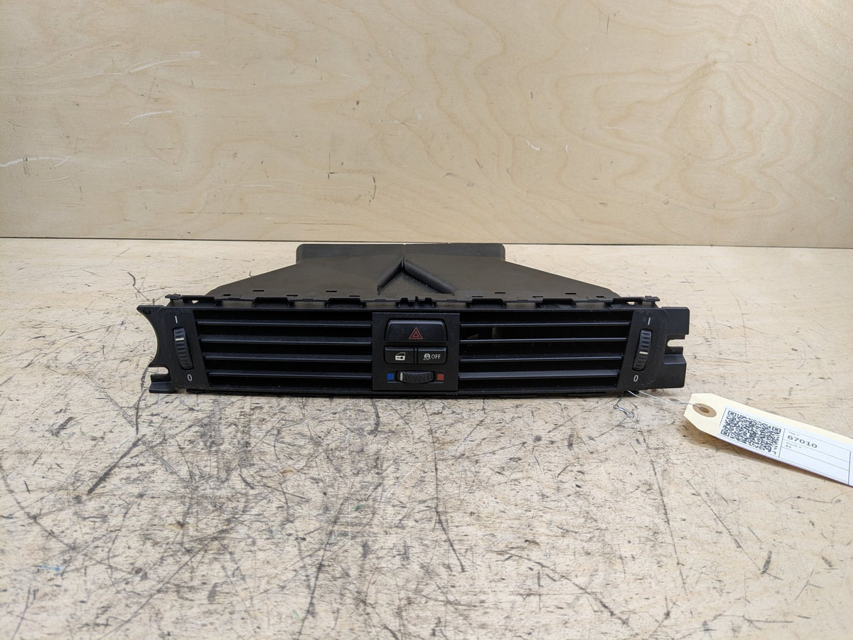06-13 OEM BMW E90 E91 E92 E93 M3 Dashboard Center AC Air Vent Grille Trim