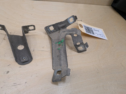 15-20 OEM BMW F80 F82 F83 M3 M4 Left Driver Fender Bracket Mount Carrier SET