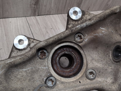OEM BMW E70 F15 F16 F85 X5 X6 Front Passenger Right Spindle Hub Carrier Knuckle