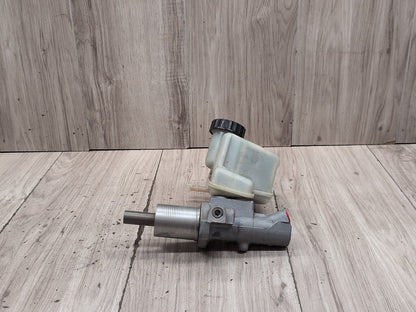 2009-2012 Mercedes-Benz E550 W212 Brake ABS Cylinder A2044300002 OEM