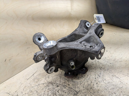 2018-2023 BMW M550i G30 Rear Left Driver Spindle Knuckle w/ Bearing 6866337 OEM