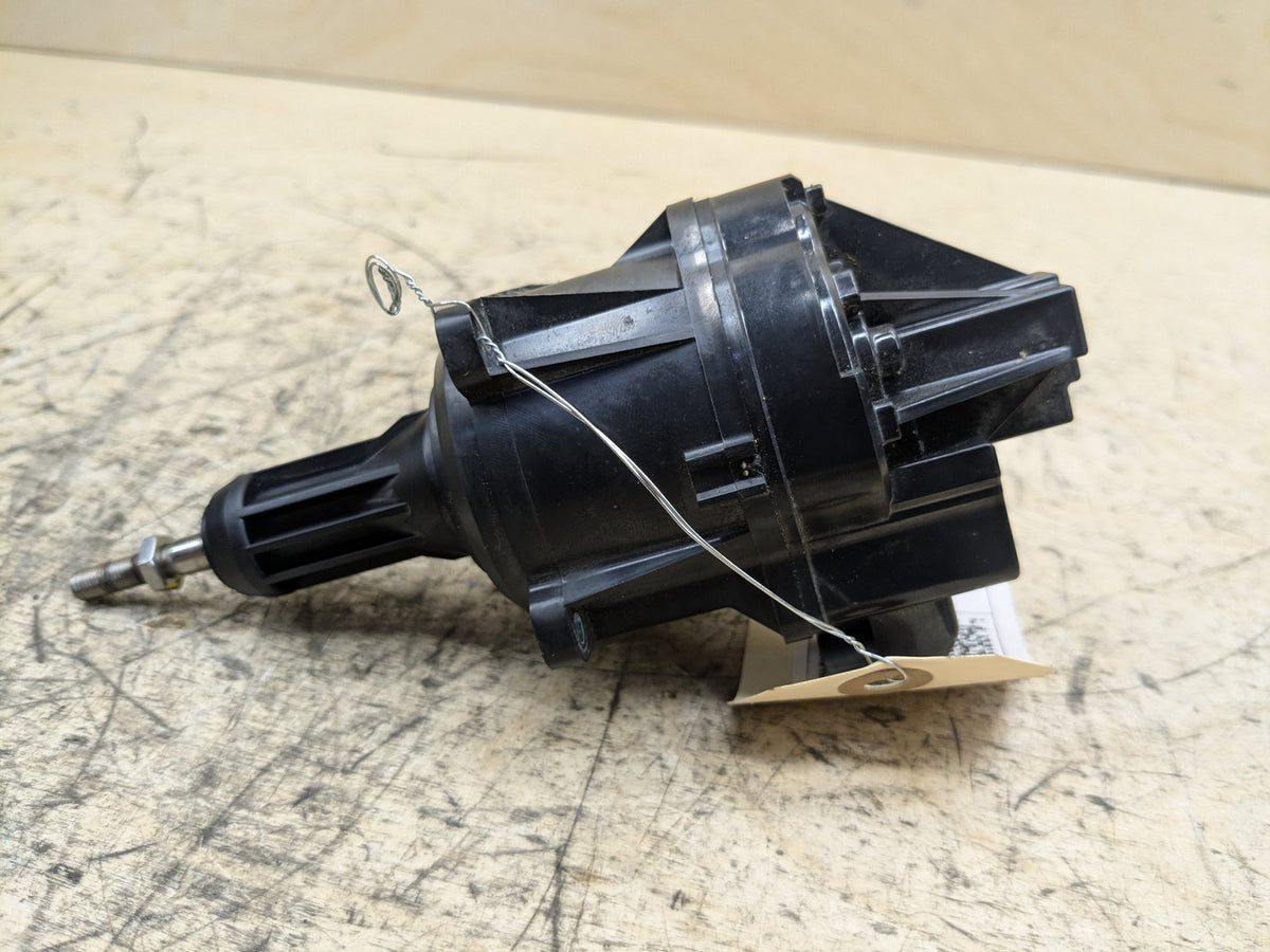 2016-2019 BMW G12 740Li B58B30M0 Turbo Charger Wastegate Actuator 8662676
