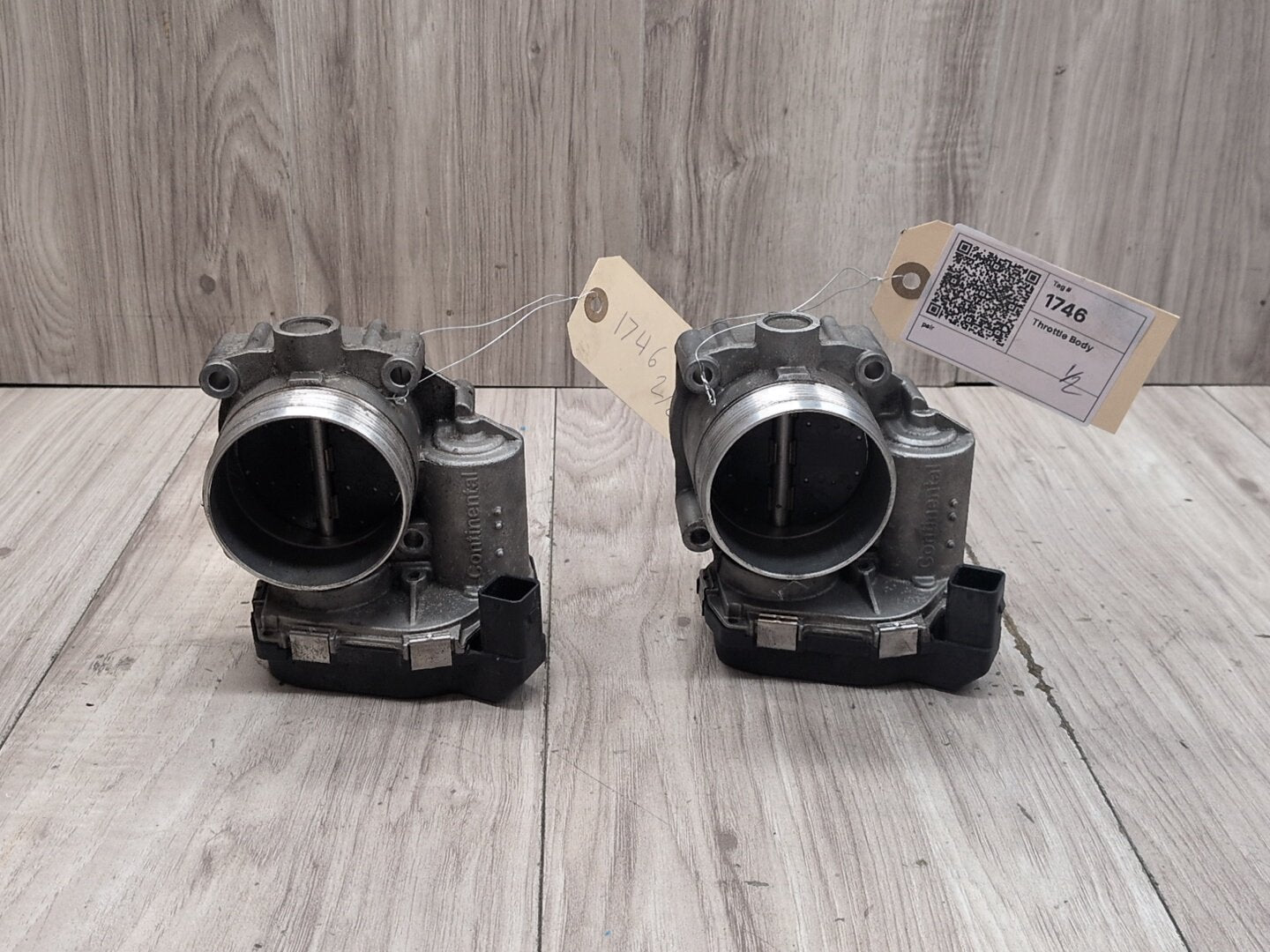 10-19 BMW F10 F12 F13 F01 F02 F15 S63 Intake Manifold Throttle Housing Assembly