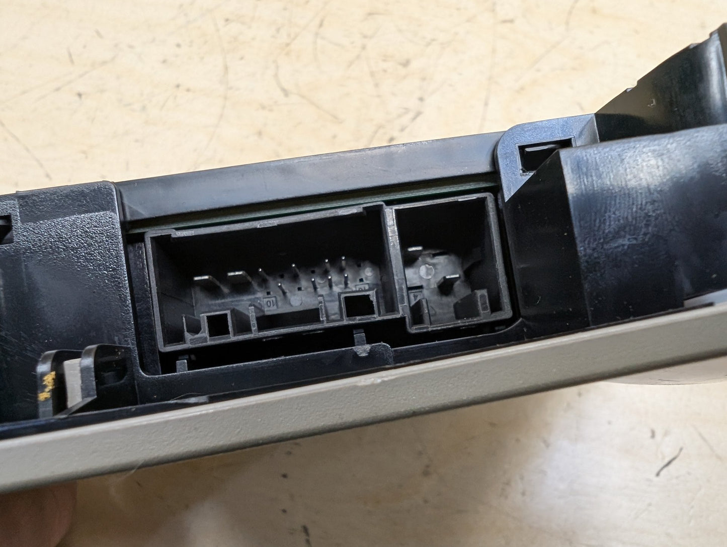 2012-2018 BMW 320i F30 Headliner Overhead Dome Light Switch Module 9312494
