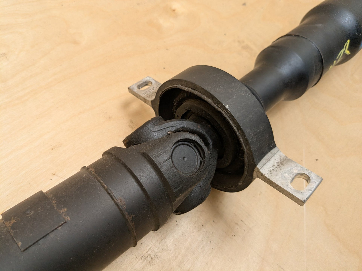 2011 - 2017 BMW X3 F25 Front Propeller Driveshaft Drive Shaft 7630377 N20B20A