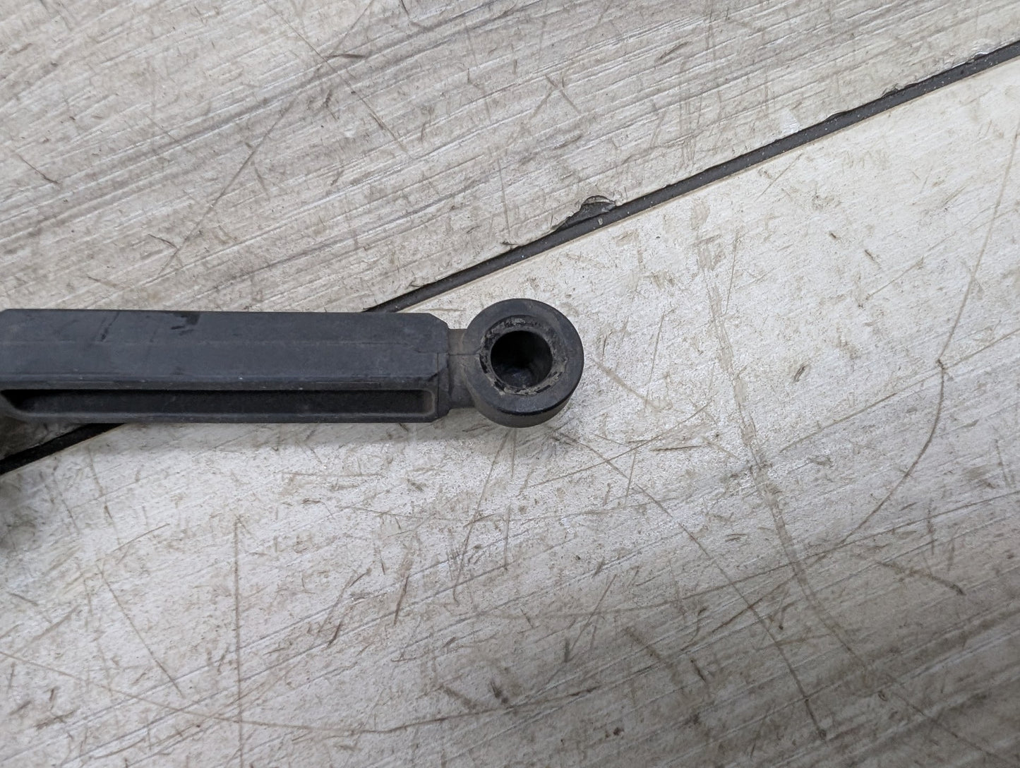 2017-2023 BMW 530i G30 Suspension Height Level Sensor 2959574