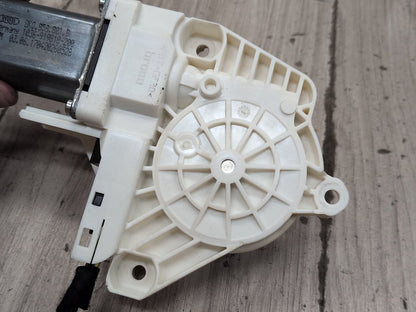 2015-2018 Audi Q3 8U Front Left Driver Door Window Glass Regulator Motor 8K0959801B OEM