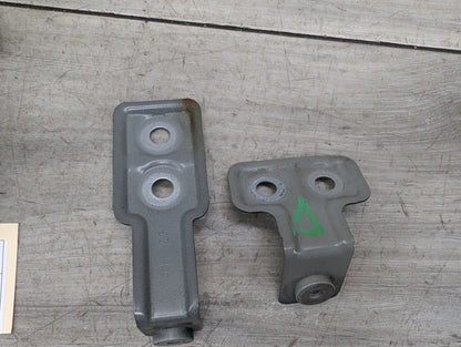 2017-2023 BMW 530i G30 Front Left Driver Fender Brackets SET 7349617
