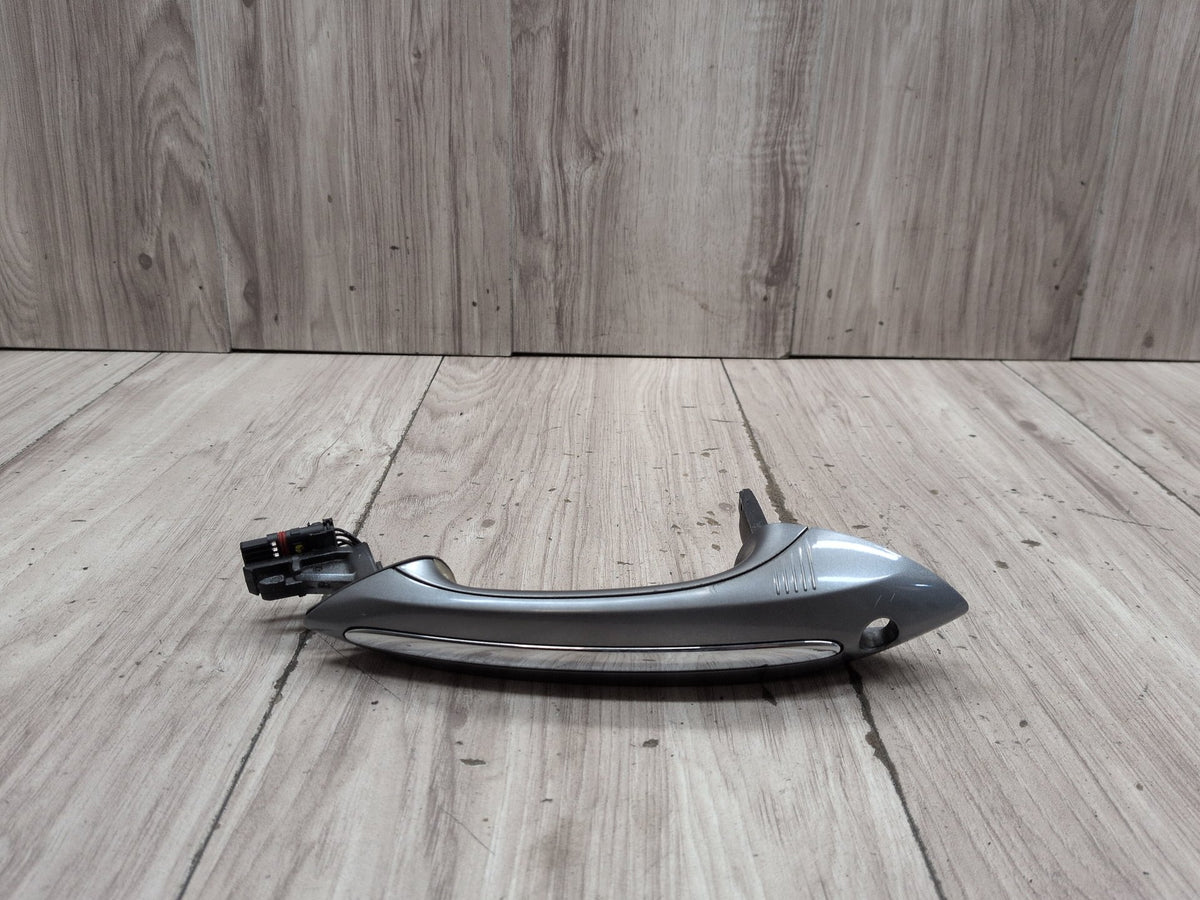 2011-2016 BMW M5 F10 Front Left Exterior Door Handle w/ Comfort Access 7305343