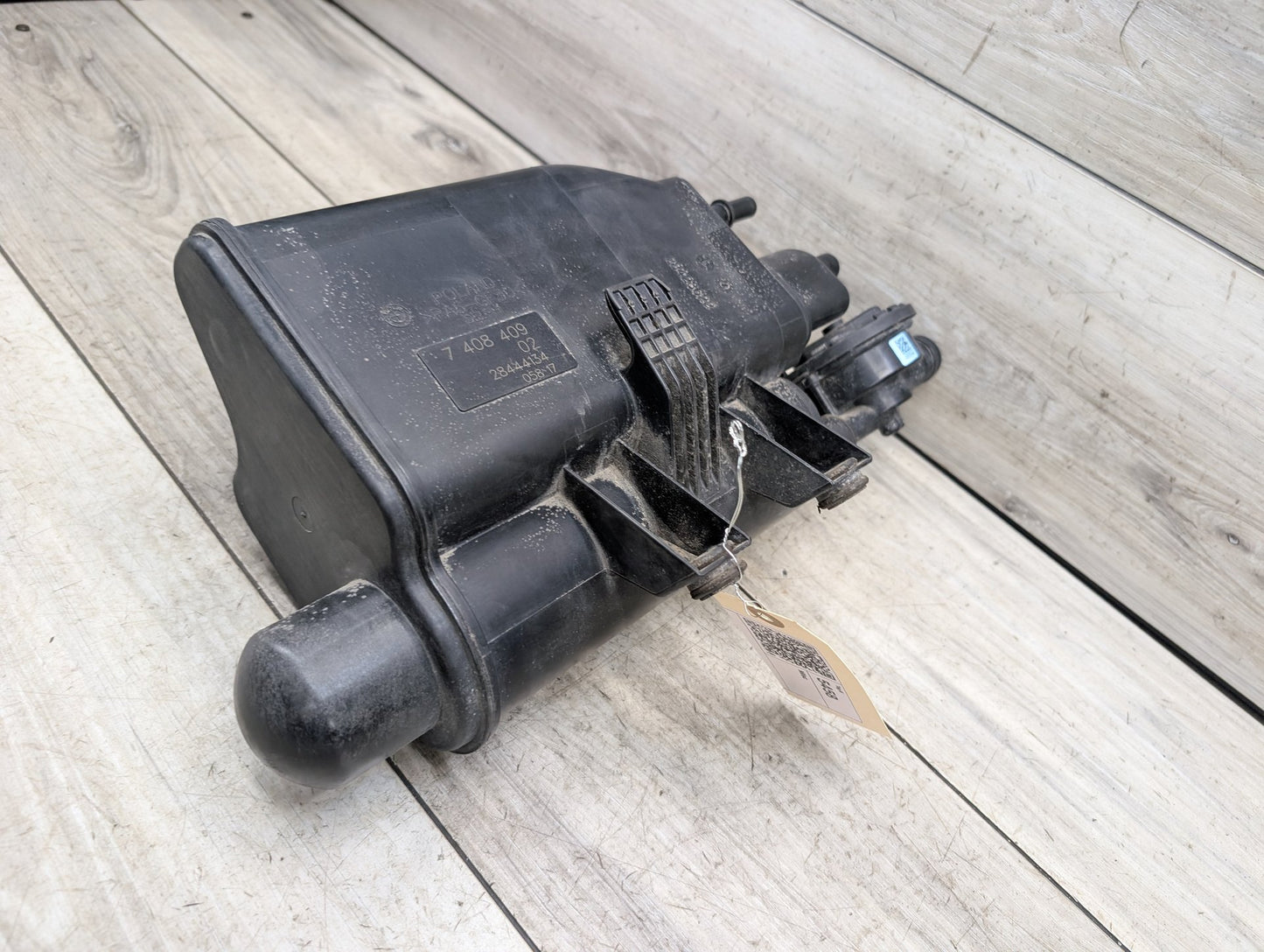 2012-2018 BMW 340i F30 Fuel Vapor Charcoal Canister 7408409