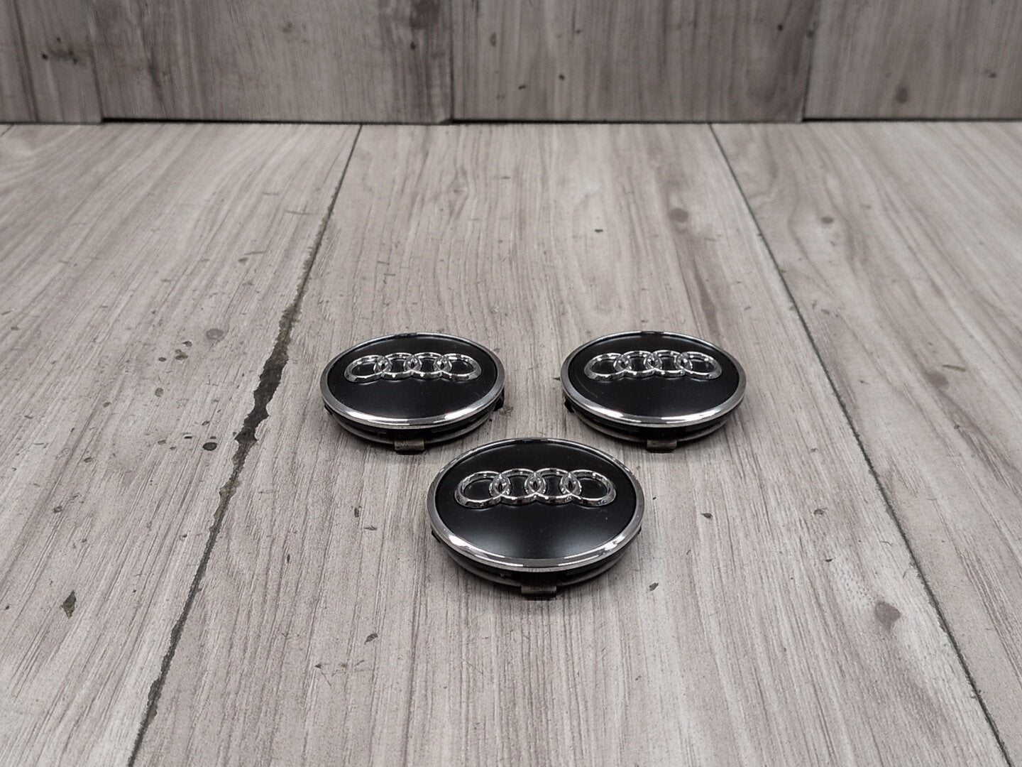2018-2023 Audi S4 B9 - Wheel Rim Hub Center Cap SET PN: 8W0601170BL