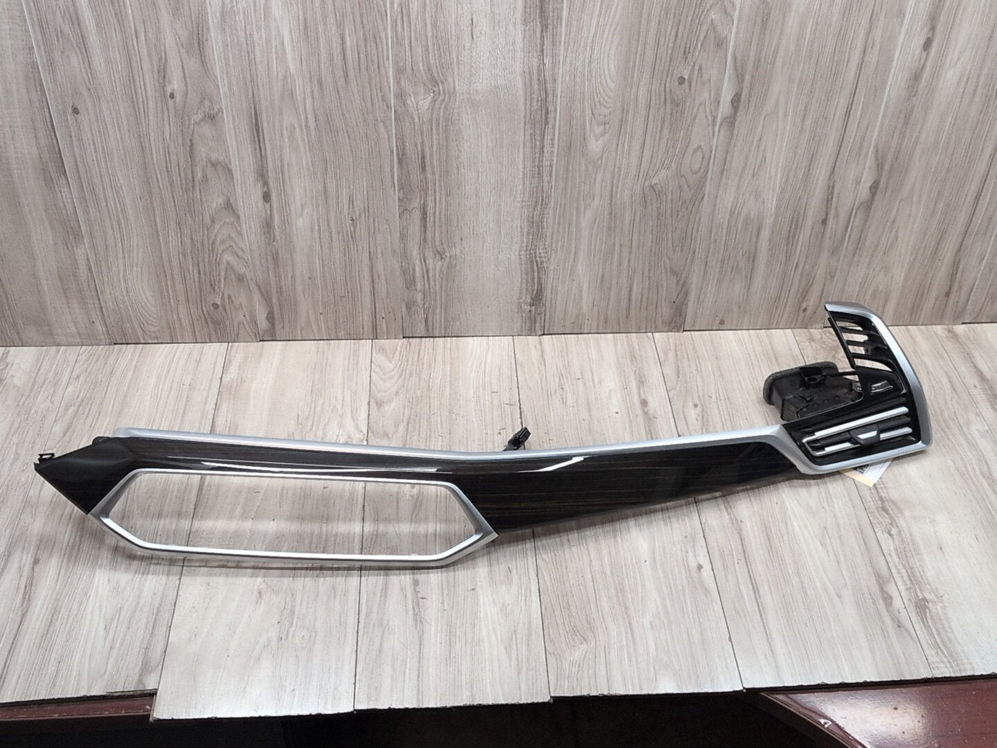 2019 - 2026 BMW X5 G05 Dashboard Dash Board Panel Interior Trim 5569200 N63B44M3