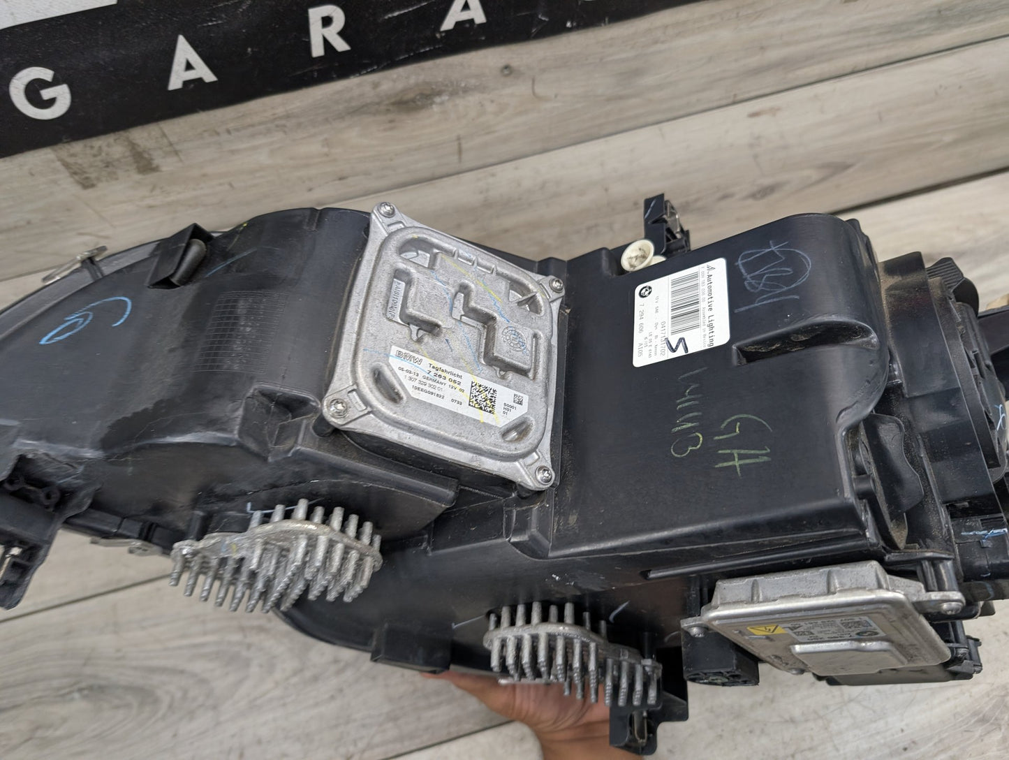 11-13 OEM BMW X5 E70 Front Right Passenger Xenon AHL Headlight PN: 7294606
