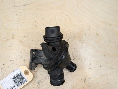 OEM BMW F10 F15 F22 F25 F30 F32 Engine N20 N26 Water Coolant Thermostat Housing