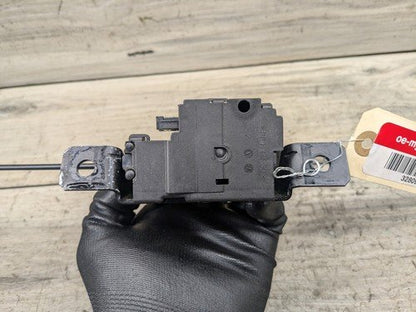 14-20 OEM BMW F22 F23 F87 M2 Rear Trunk Lid Latch Lock Opener Actuator