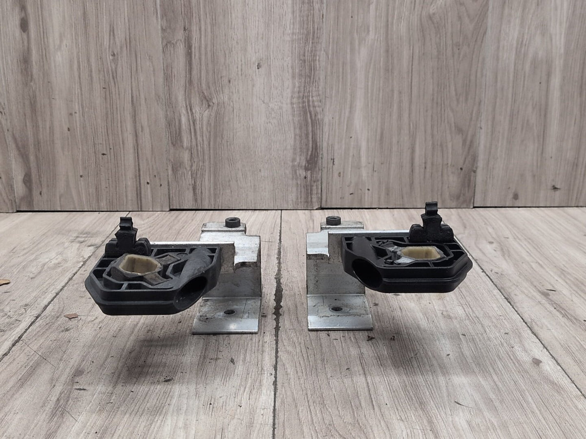 2014-2020 BMW 435i F32 Radiator Lower Mounting Brackets SET 8620732 OEM