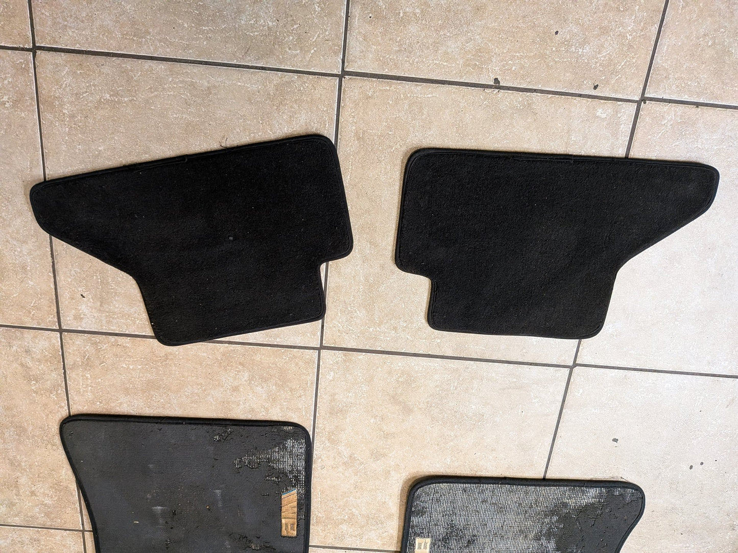 2004-2010 BMW M6 E64 Front Rear Left Right All Weather Mat Carpet Floor Mats SET 9118617 OEM