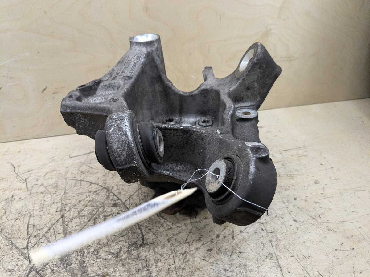 2018-2023 BMW M550i G30 Rear Left Driver Spindle Knuckle w/ Bearing 6866337 OEM