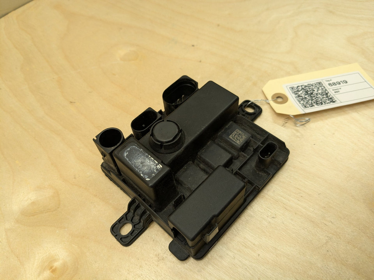 OEM BMW F10 F15 F22 F23 F30 F32 F33 F36 Integrated Power Supply Control Module