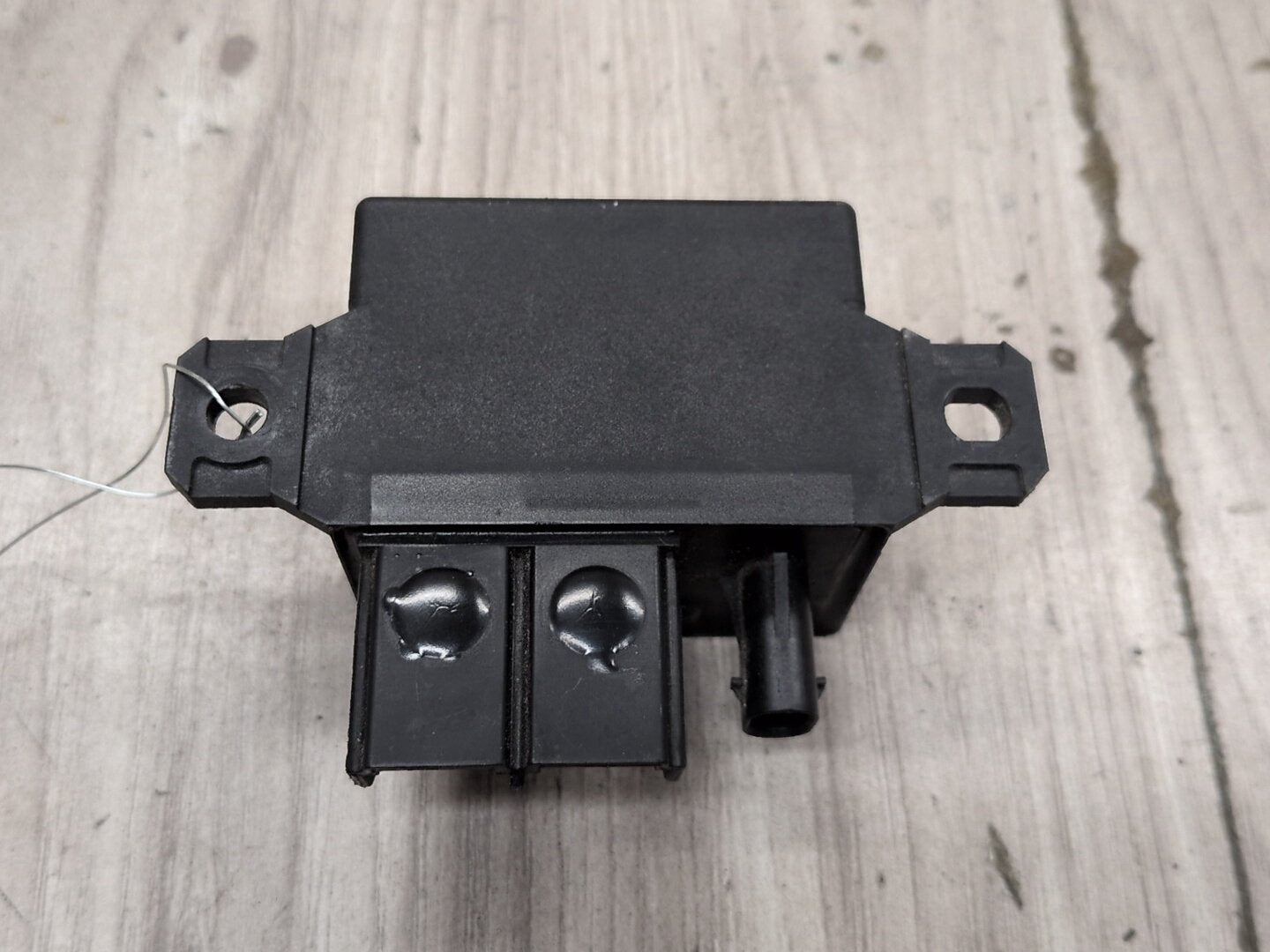 2015-2019 BMW X6 F86 Cooling Fan Relay Module 9198302