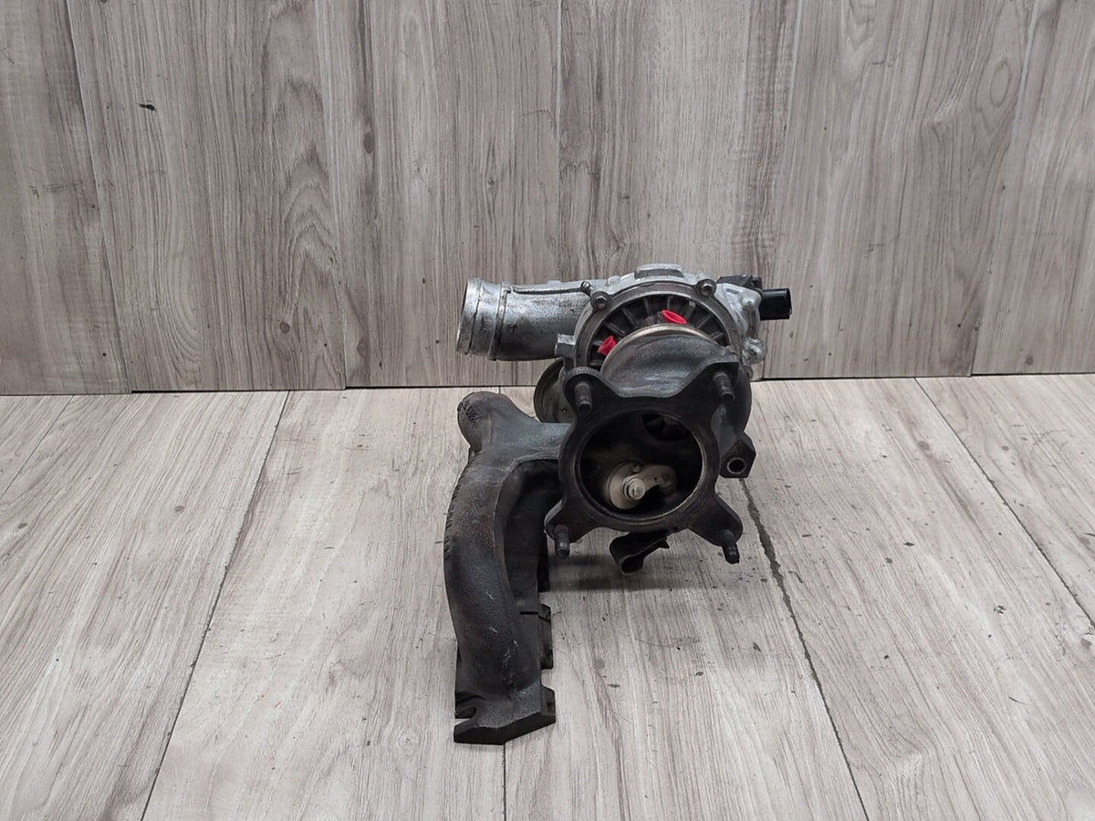 2015-2018 Audi 8U Q3 CCTA Engine Motor Turbo Charger w/ Manifold 06J145713K