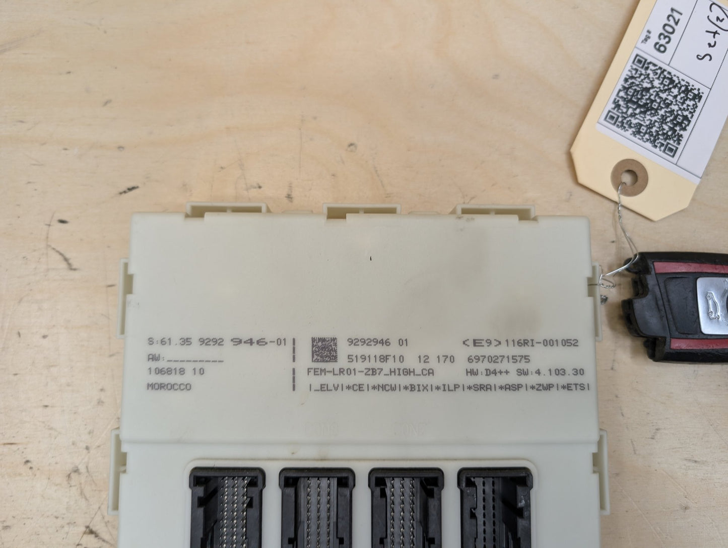 2012-2018 BMW 328i F30 Bdc Body Domain Fem Control Module w/ Key 9292946