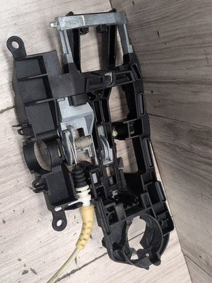 2012-2018 BMW M6 F06 Rear Left Door Latch Lock Actuator Soft Close 7276321