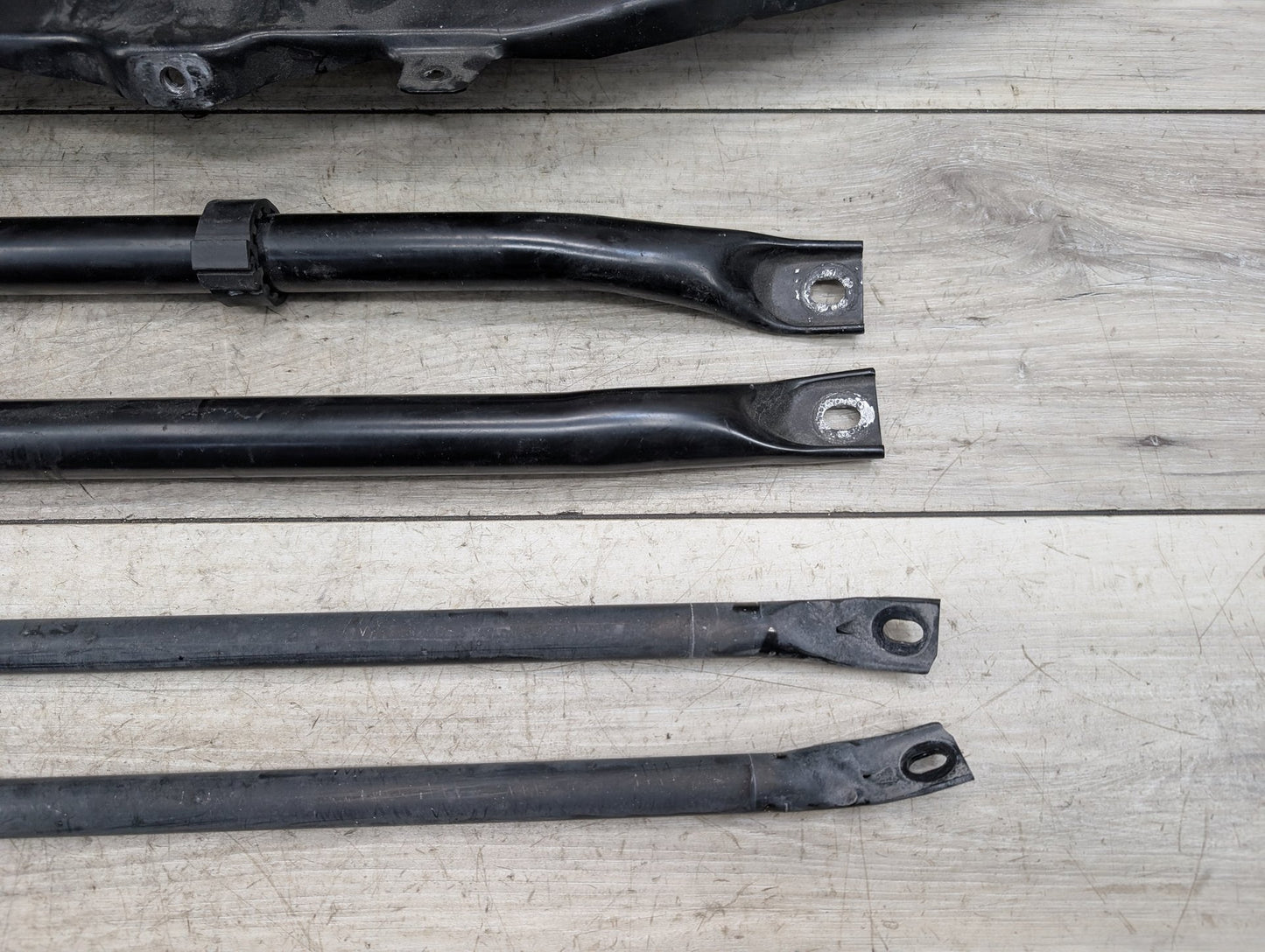 09-15 OEM BMW F01 F02 Front Upper Radiator Core Support Reinforcement Bar Bracket SET