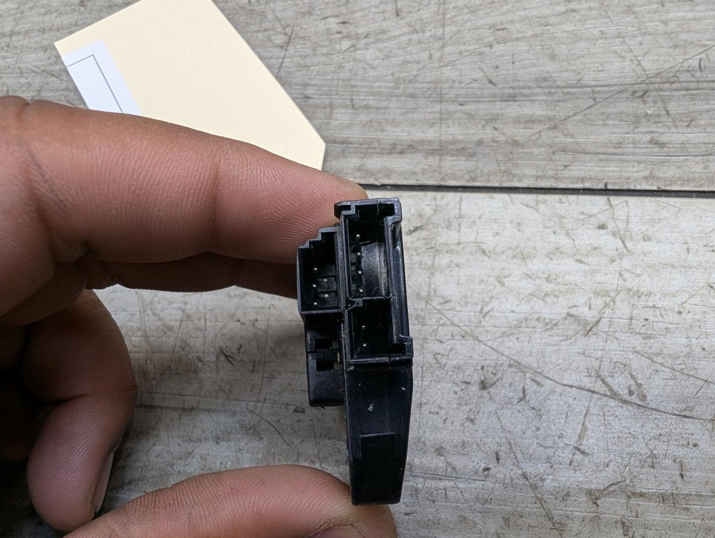 2019-2026 BMW X5 G05 Steering Wheel Control Module 6884433